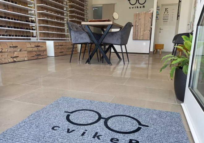 Optika Cviker